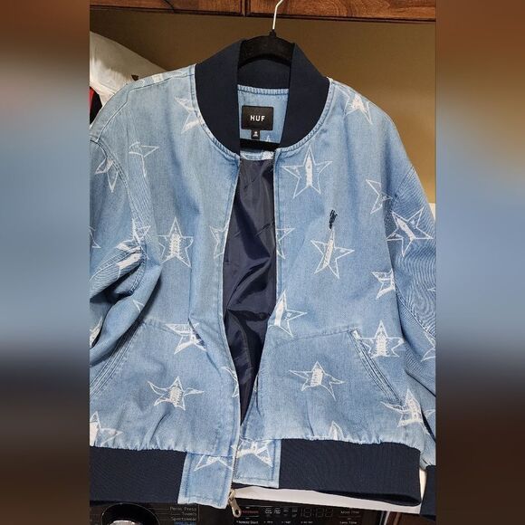 HUF Land Mark 2023 Jacket (Like New) - Picture 6 of 8